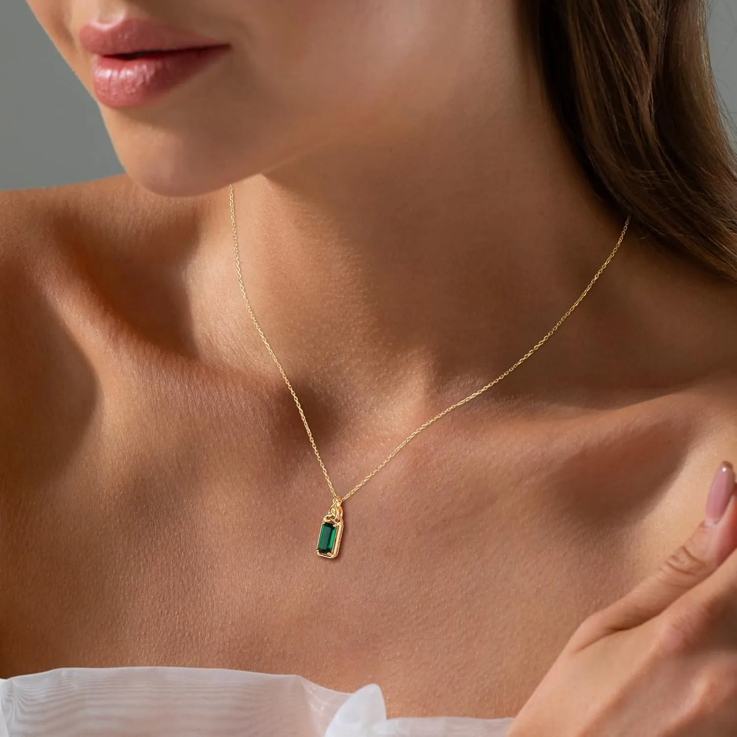 925 Sterling Silver Celtic Knot Necklace Emerald Cut Ruby/Amethyst/Emerald/Sapphire Pendant Solitaire Necklaces with 18" Chain