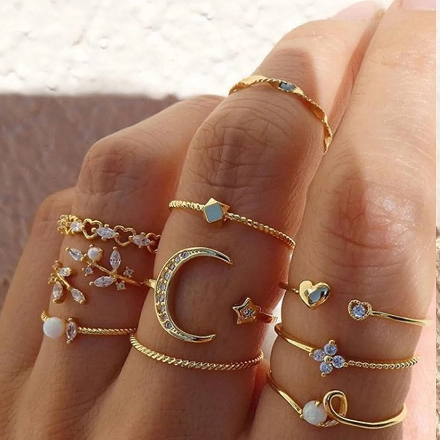 Boho Gold Stackable Ring Sets for Teen Girls,Retro Rhinestone Snake Moon Star Finger Rings Set,Knuckle Rings Trendy Stuff for Women Gold Silver Rings Set