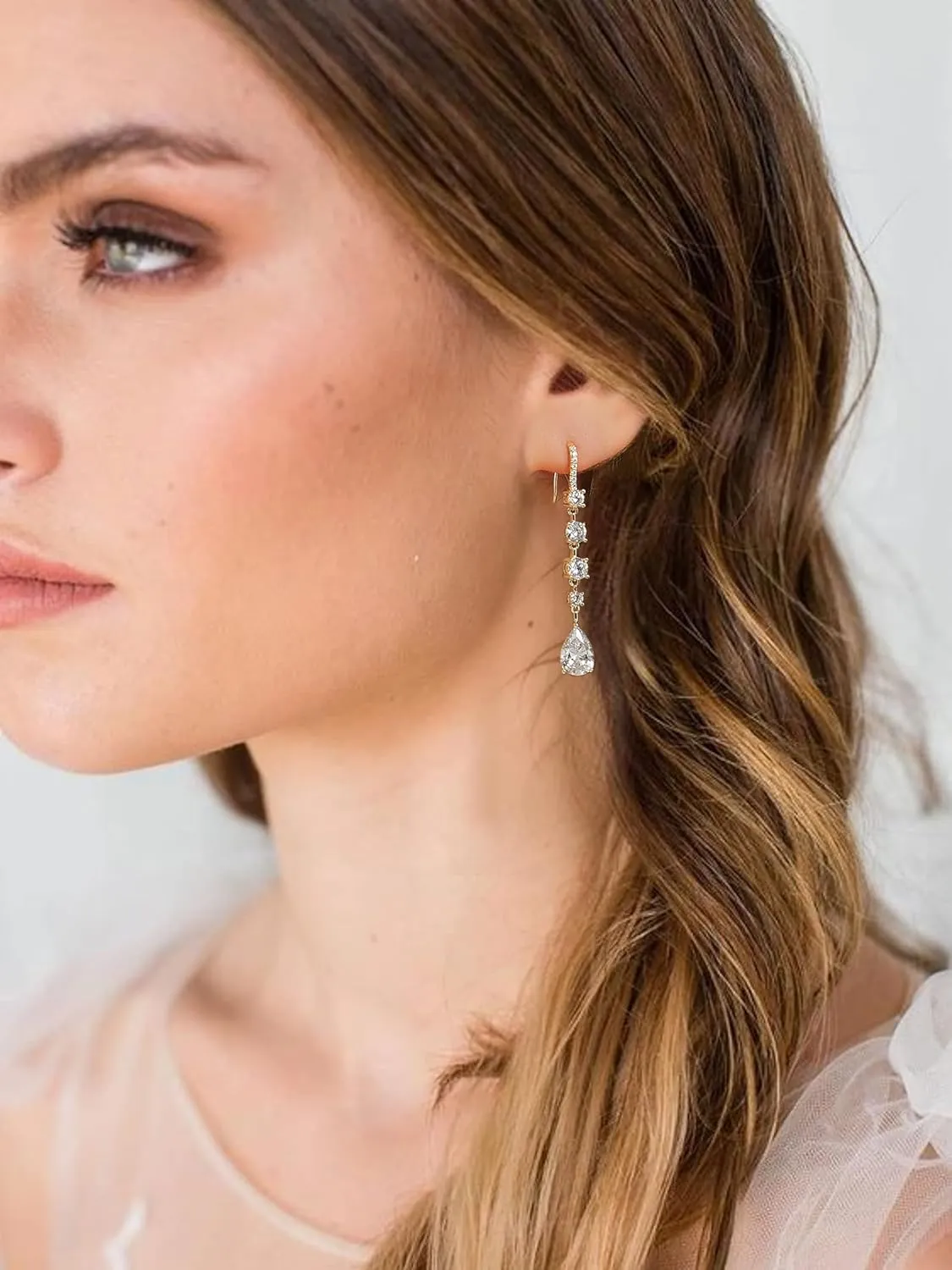 Bride Bridesmaid Teardrop Long Dangle Earrings for Women Trendy Hook Dangling Earrings Fit Wedding Prom Halloween Christmas Gifts