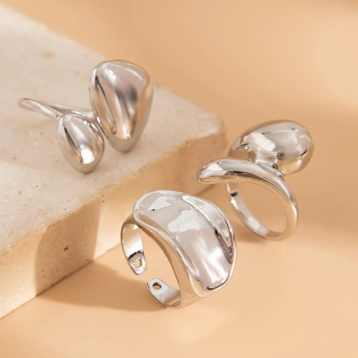 Chunky Gold Rings for Women Non Tarnish Vintage Gold Stackable Ring Thick Statement Silver Rings for Women Chunky Gold Jewelry