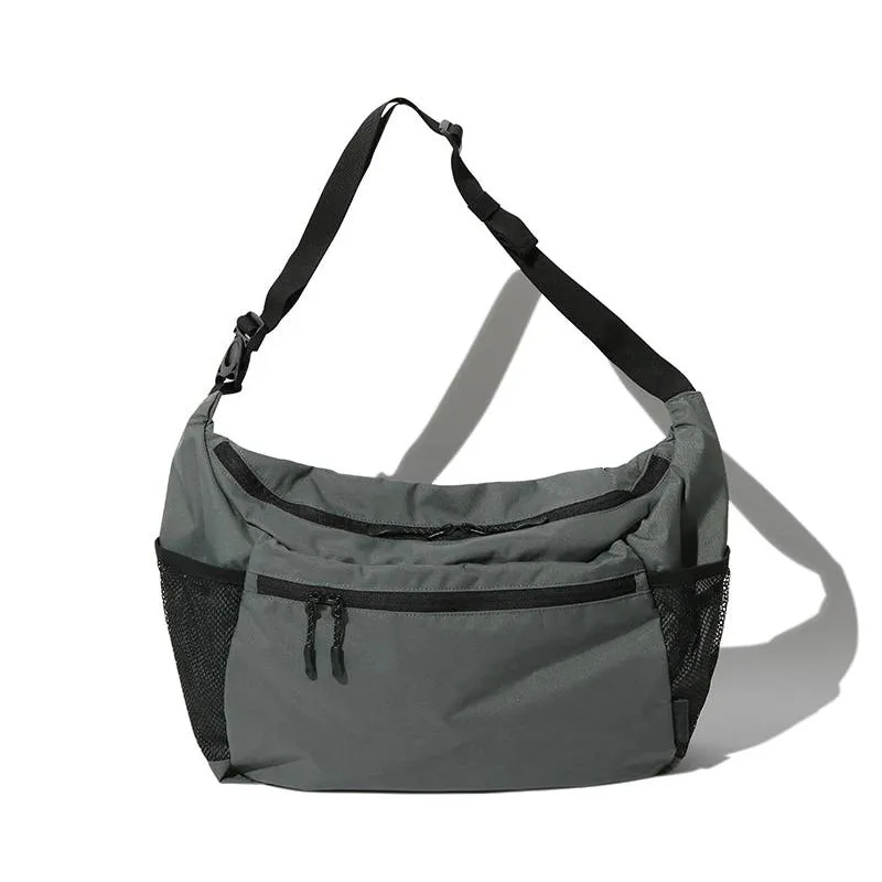 Everyday Middle Shoulder Bag