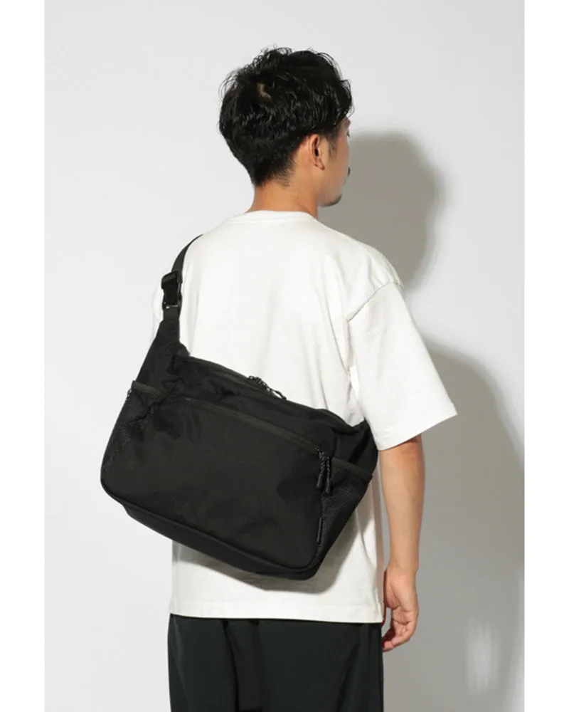 Everyday Middle Shoulder Bag