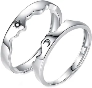 Frodete Couple Matching Rings