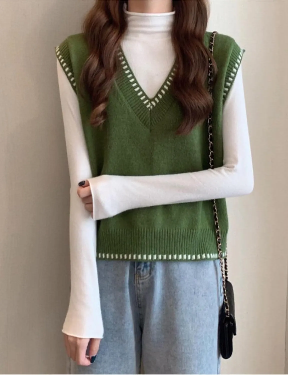 HangNiFang Women's V Neck Knit Sweater Vest Sleeveless Pullover Cropped Sweater Tank Tops