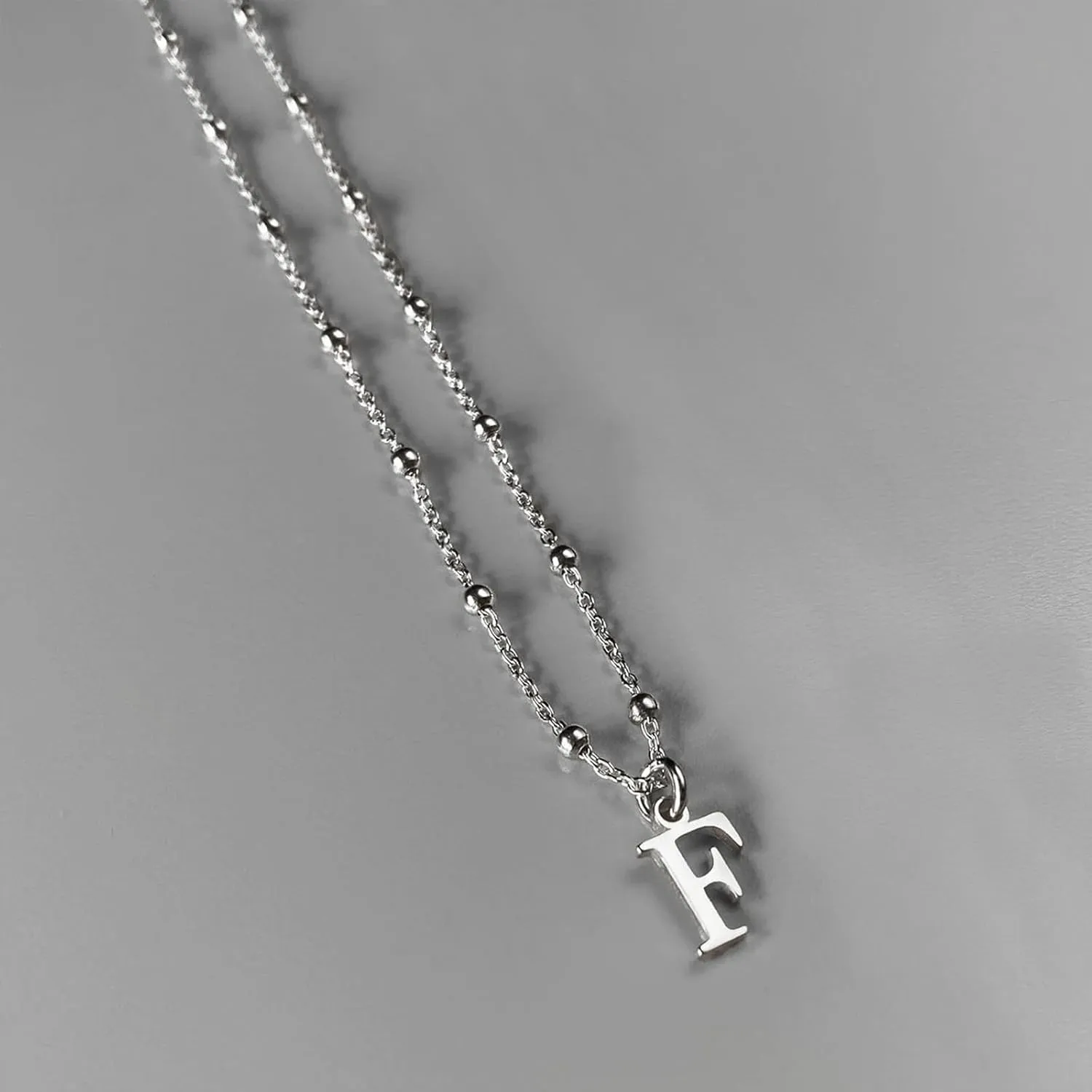 Initial Necklaces for Women, Dainty A-Z Pendant Letter Charm Necklace Personalized Name Necklaces for Women Trendy Jewelry Gift