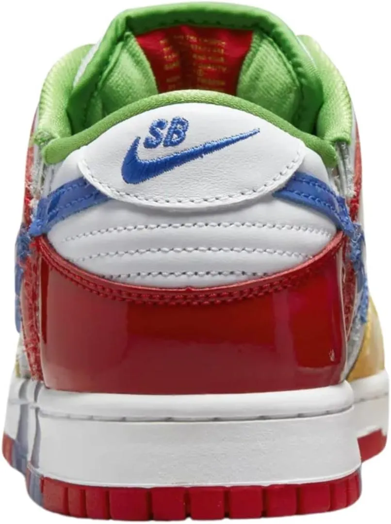NIKE Men's Sneaker