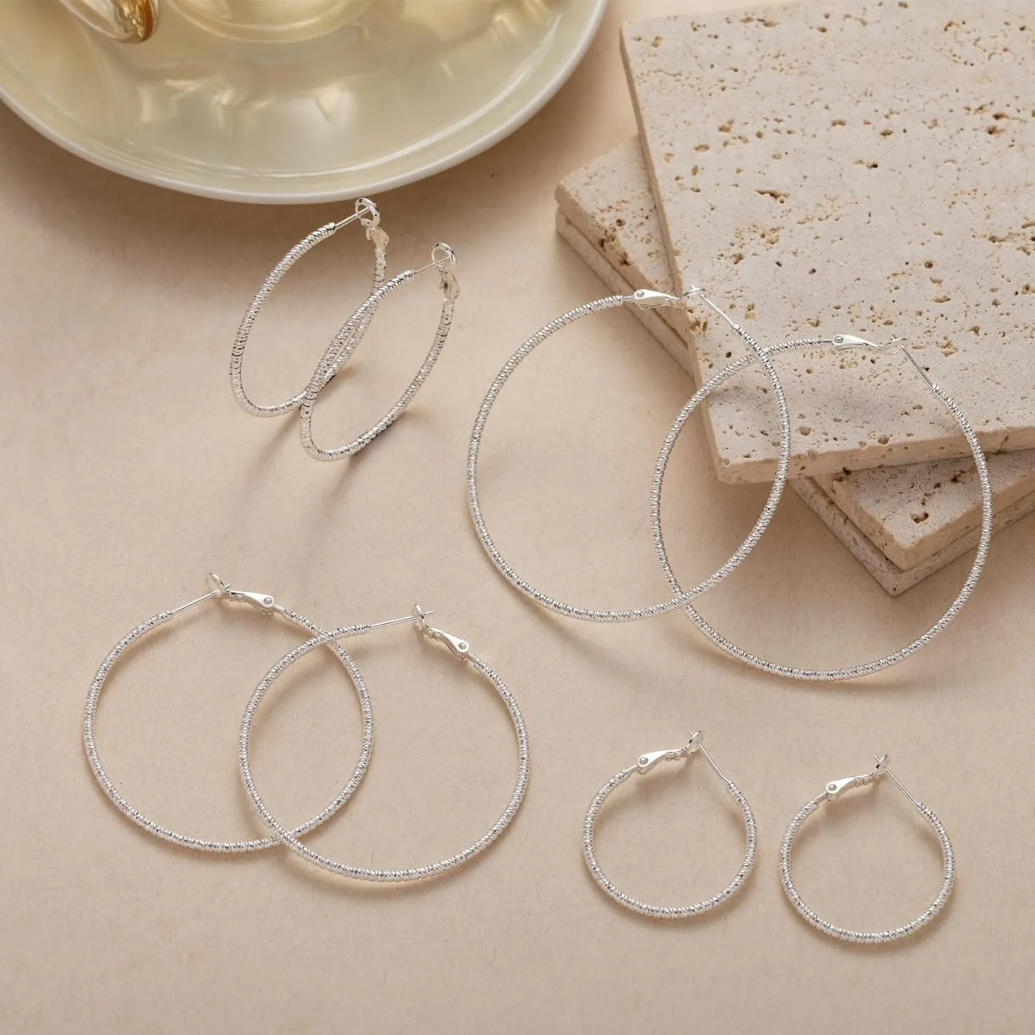 OOOPEL Gold Hoops Earrings for Women, 14k Real Gold Plated Big Earring Hoops Lightweight Earrings Hypoallergenic Large Sterling Silver Hoop Earring for Women 30MM 40MM 50MM 60MM