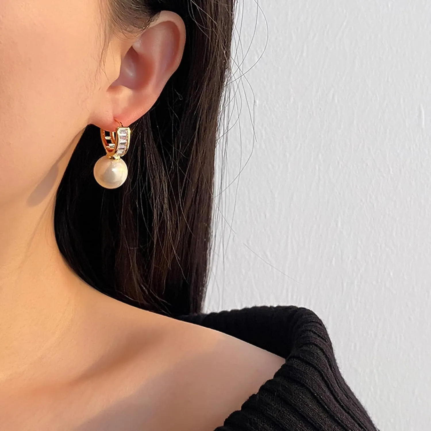 Pearl Wedding Earrings for Brides Pearl Drop Earrings for Women White Round Pearls 14K Gold Plated Bridal Earring for Wedding Rhinestone Pearls Earring Formal Bridesmaid Gifts Trendy Stuff