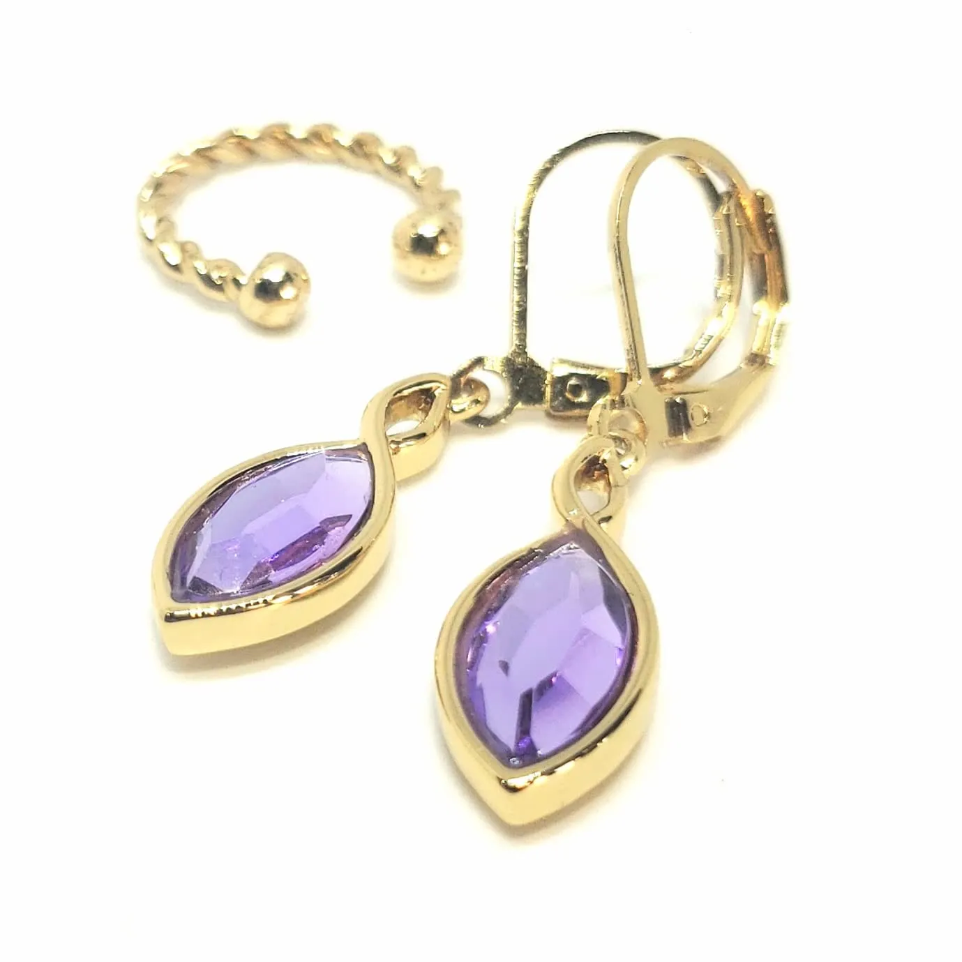 Purple Crystal Earrings by D'Mundo Accesorios. Set Gold Plated Earrings. Dangle Earrings and One Ear Cuff.