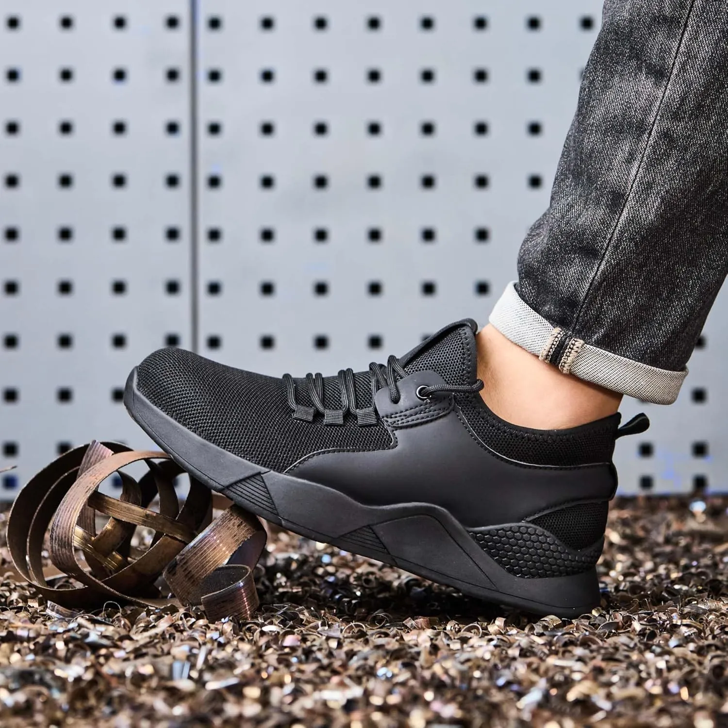 Steel Toe Work Shoes for Men WomenNon Slip Waterproof Safety Sneakers