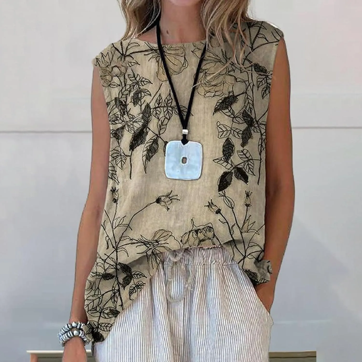 Tank Top for Women Loose Fit Sleeveless Boat Neck Tank Floral Graphic Camisole Tops Trendy Spring Summer Clothes