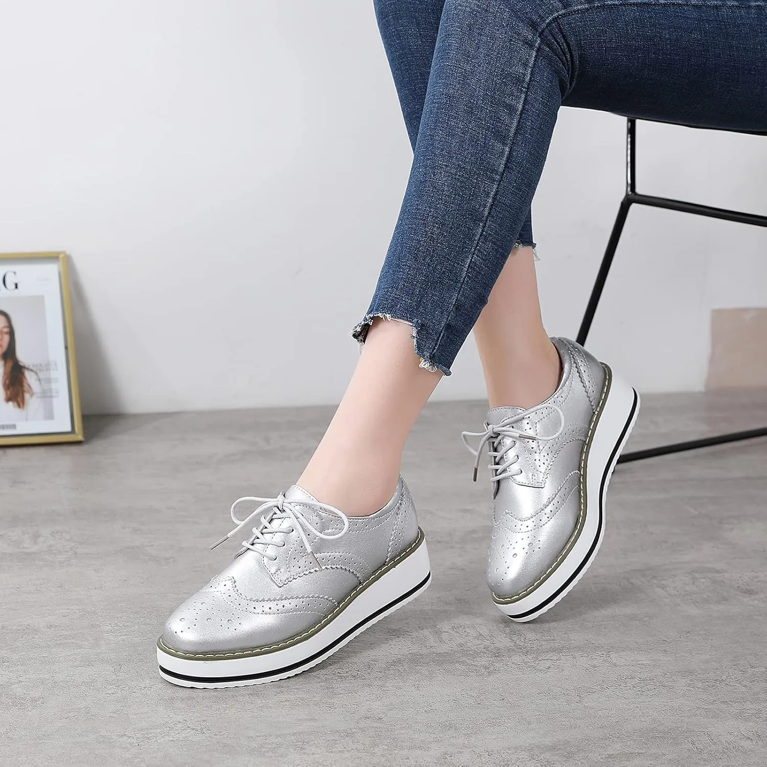 Women's Lace-Up Brogues Sneakers Causal Platform Round Toe Oxfords Shoes